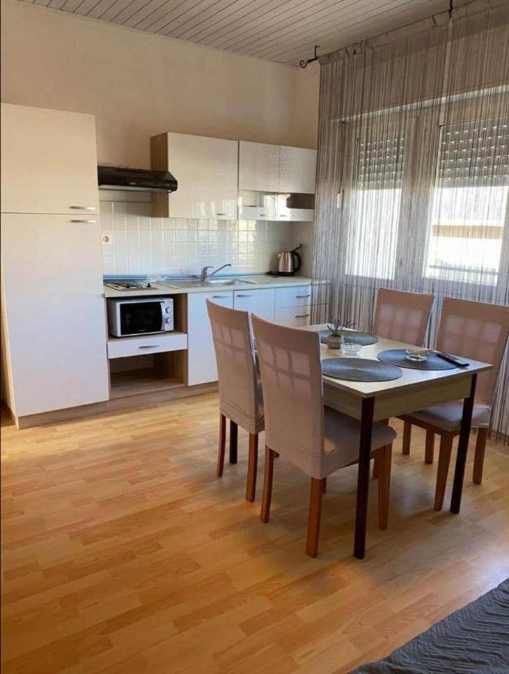 Marsic Apartments & Rooms 바스카보다 외부 사진